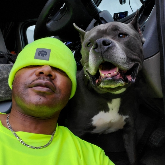 Meet your Posher, Jezreel - Picture 1 of 1